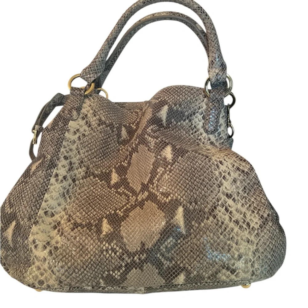 G.I.L.I. Snake Print Shoulder Bag with Tassels - Picture 5 of 5